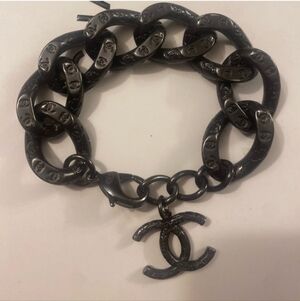 Vintage CHANEL Braclet